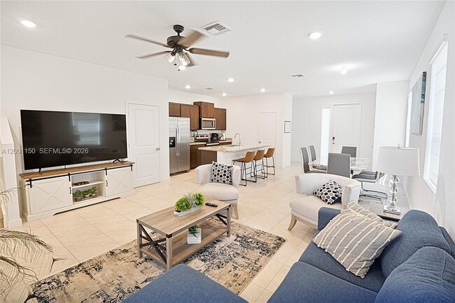 Photo - 511 NW 17th St