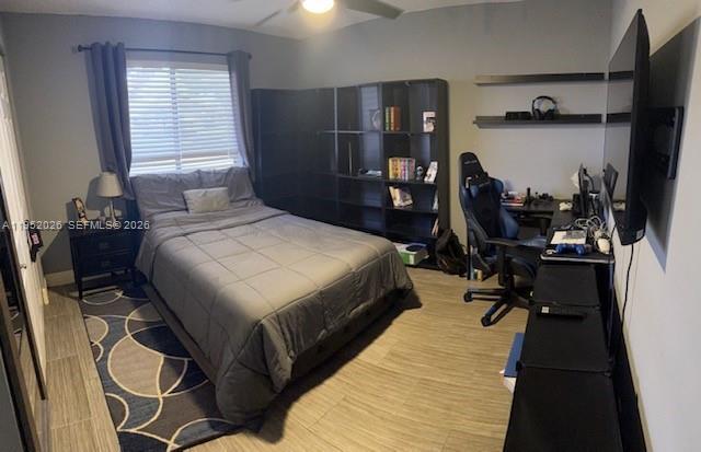 Photo - 330 Lakeside Ct