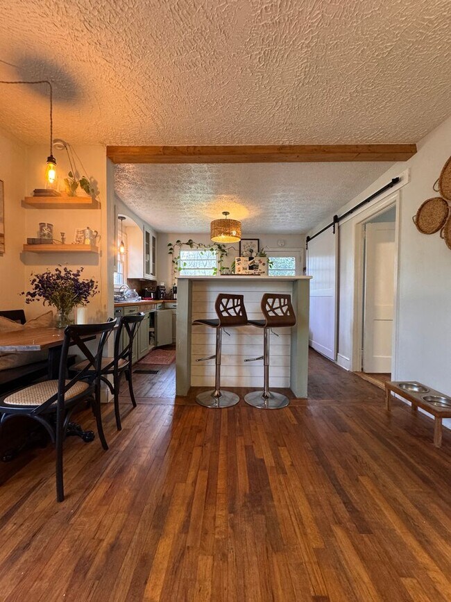 Photo - Cozy Two-Bedroom Furnished Bungalow