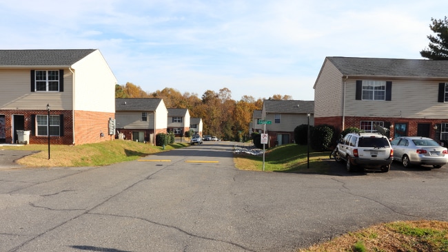 Photo - 16 Duiguid Dr Unit 36 Duiguid