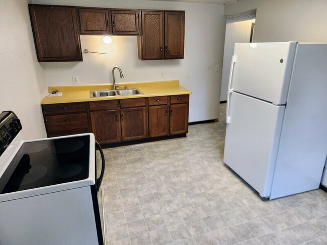 Photo - 1621 Willis Ave