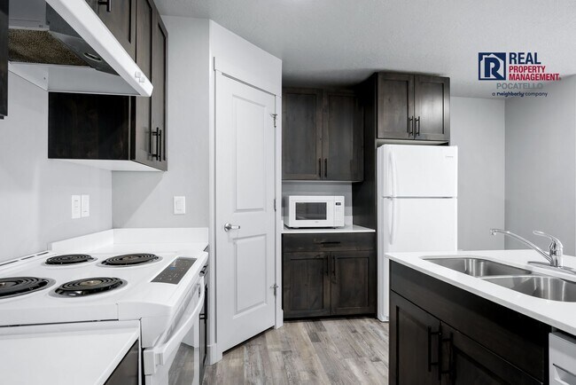 Photo - 1837 W Quinn Rd Unit #C