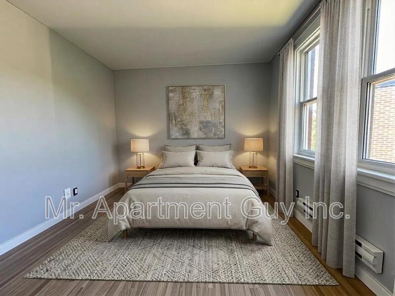 Photo - 2 Balsam Ave S Unit 14A