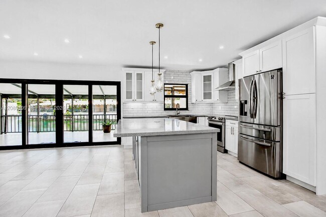 Photo - 7020 Crown Gate Dr