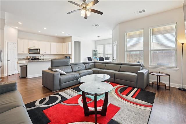 Photo - 313 Marble Creek Dr
