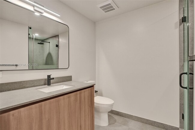 Photo - 121 NE 5th St Unit 807