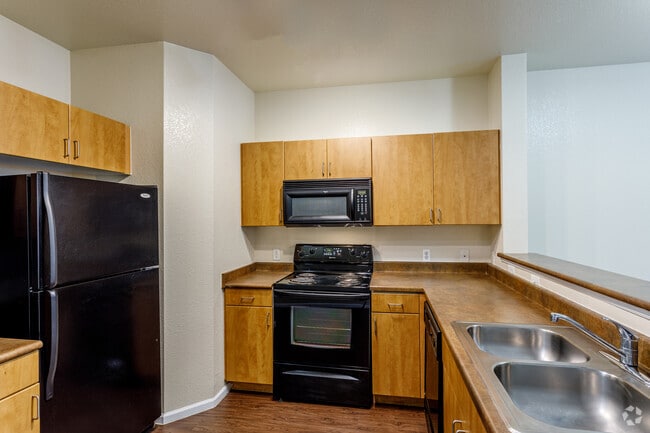 1BR, 1BA - The Signature