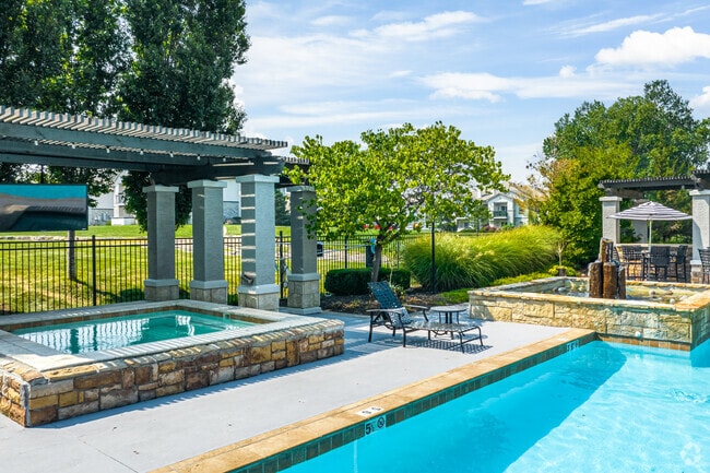 ¡Piscina al aire libre