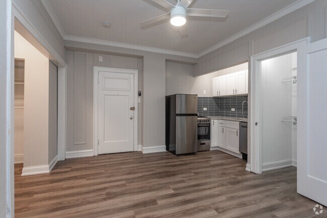 Photo - 420 W. Melrose St.