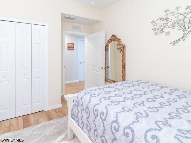 9115 Napoli Ct Unit 101