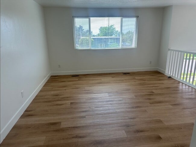 Photo - 10455 S Larkspur Cir