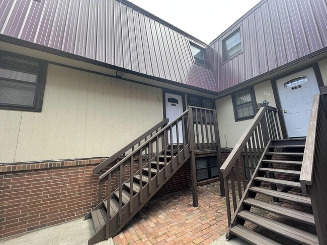 Photo - 776 Moccasin Trail