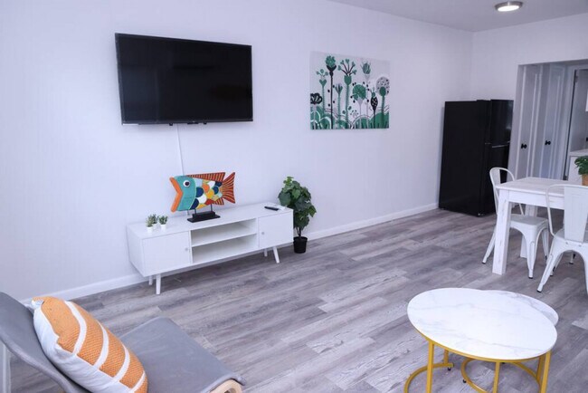 Photo - 1109 Douglas Rd Unidad ID1056520P