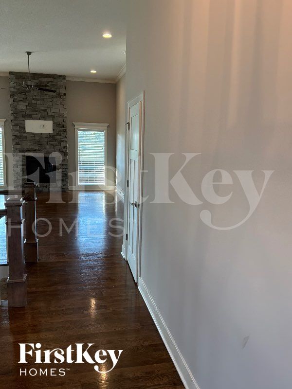 Photo - 15235 Knight Rd