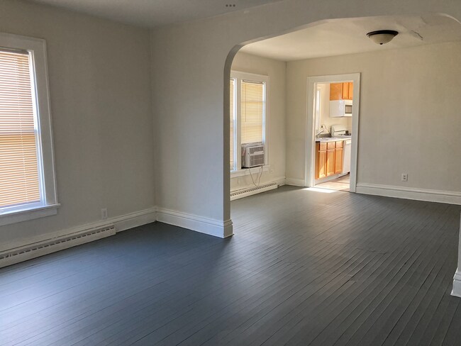 Photo - 14 North St Unit N1