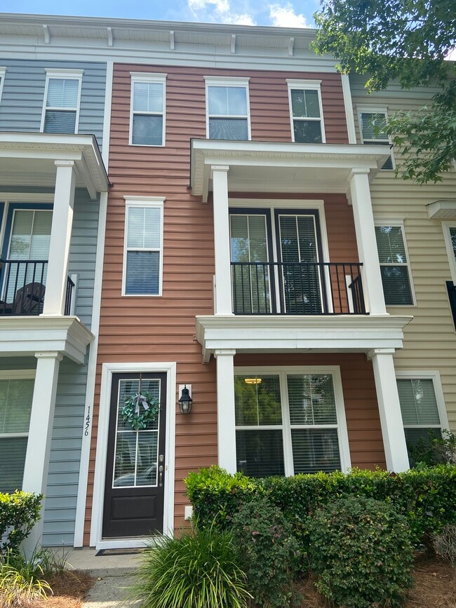 Building Photo - 1456 Roustabout Way Rental