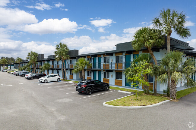 Indian River Flats - Indian River Flats Apartments