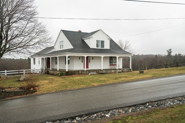 Photo - 80 Hillside Rd House