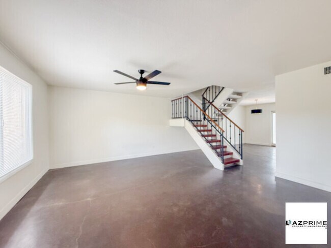 Photo - Modern 3/2.5 Glendale Townhome - Villa Charme!