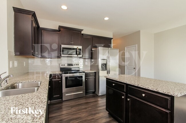 165 N Cromwell Dr