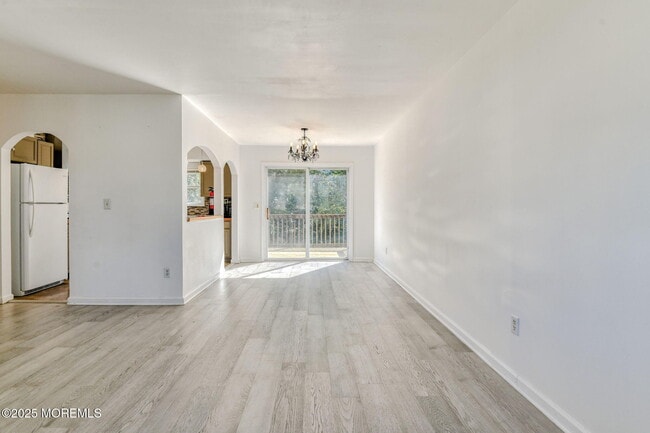 Photo - 204 Mill Creek Dr