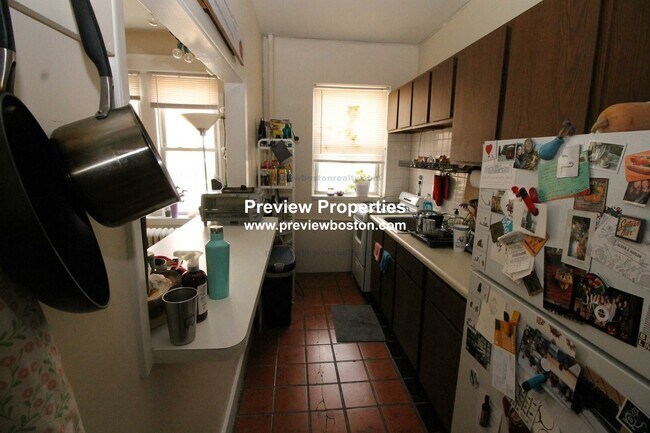 Photo - 229 Kelton St Unit 8P