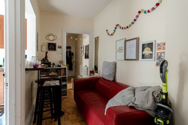 Photo - 5-235 Johnson St Unit 5