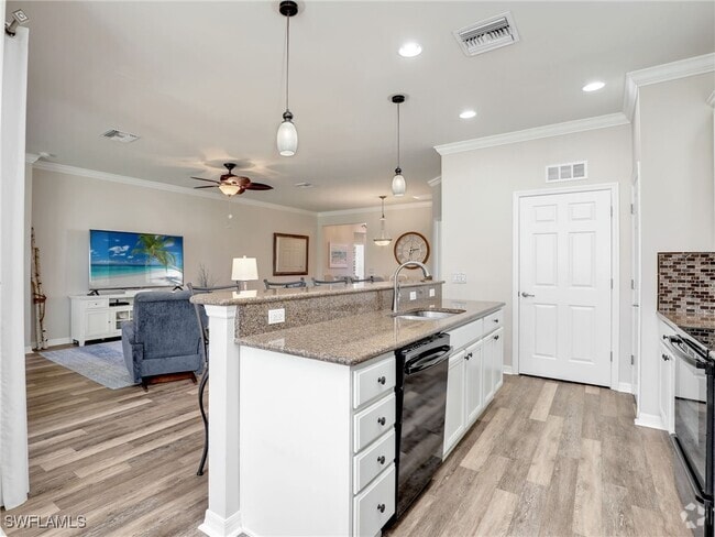 Building Photo - 15100 Danios Dr Rental