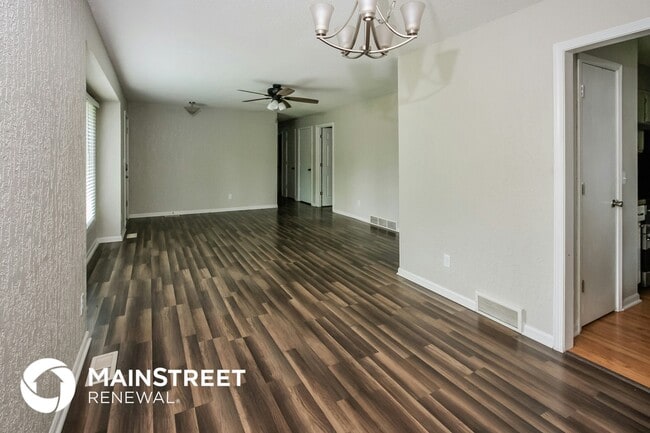 Photo - 1808 Thornton St