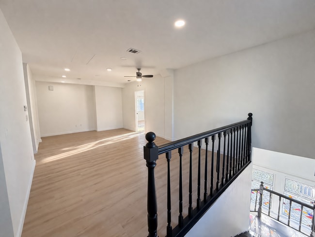 Photo - 2427 3rd Ave Unit 2427