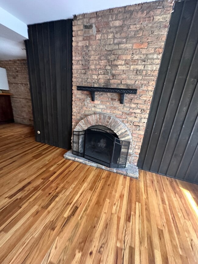 Photo - 602 W Surf St Unit 2BD