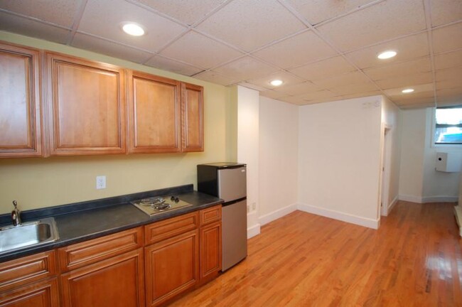 Photo - 507 Beacon St Condominio Unidad C