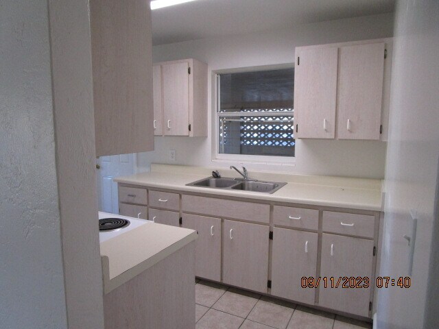 Photo - 1615 Derbyshire Rd