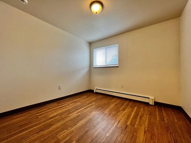 Photo - Emigh1001 (KC-AM)