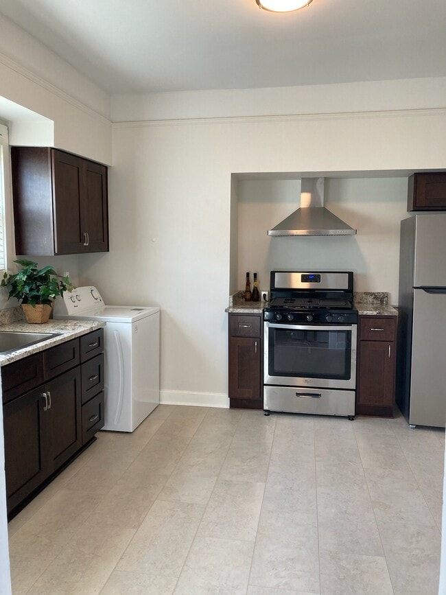 Photo - 8810 Oleander St