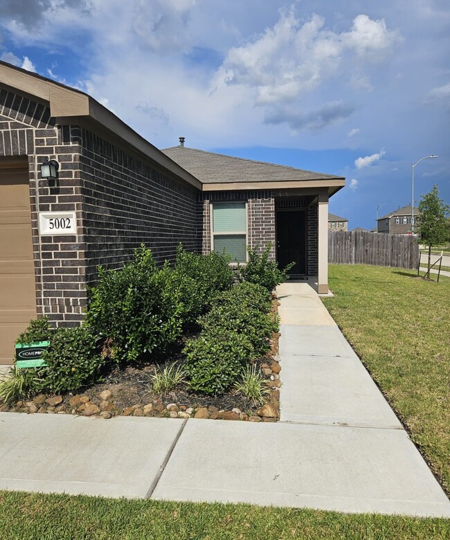 Building Photo - 5002 Gazelle Leap Ln Rental
