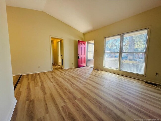 Photo - 129 Deerfield Dr