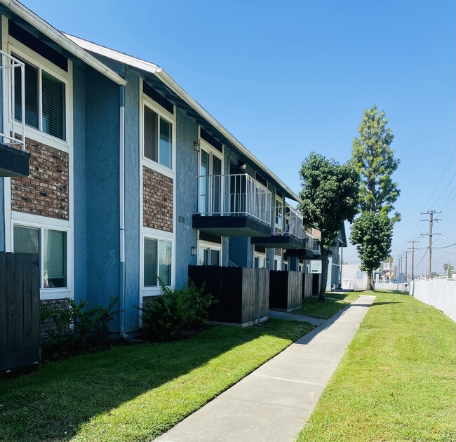 Parc Mountain View Apartments