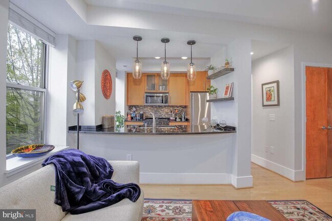 Photo - 2914 11th St NW Unidad 202