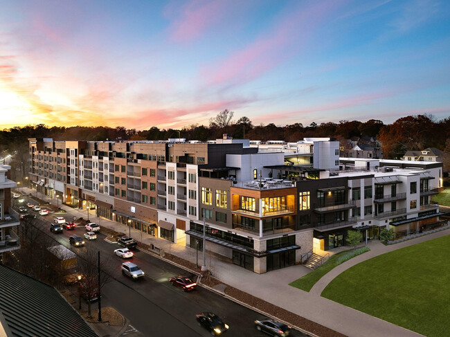 Building Photo - Solis Dresden Village Rental