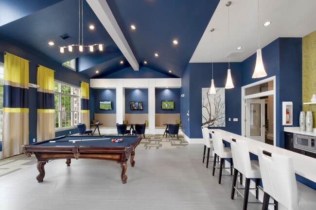 Lowry Park apartments — community photo