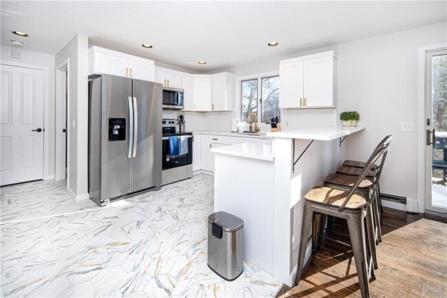 Photo - 262 Wood Hill Rd