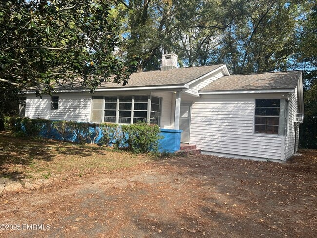 Photo - 3228 Grandview Ave House