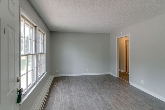 Photo - 103 Bennett Dr Unit B