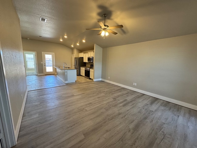 Photo - 1116 Rustler Ave