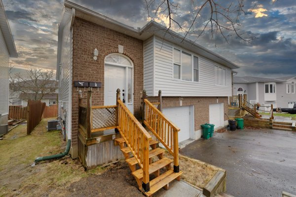 Photo - 1344 Brackenwood Crescent Unité 2