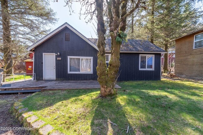 Building Photo - 936 Freeman St