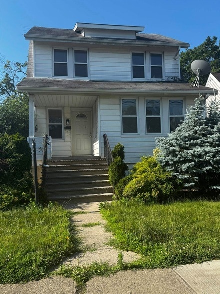 Photo - 44 Hickory Ave