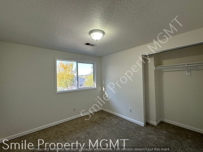 Photo - Refresh interior and Exterior Paints