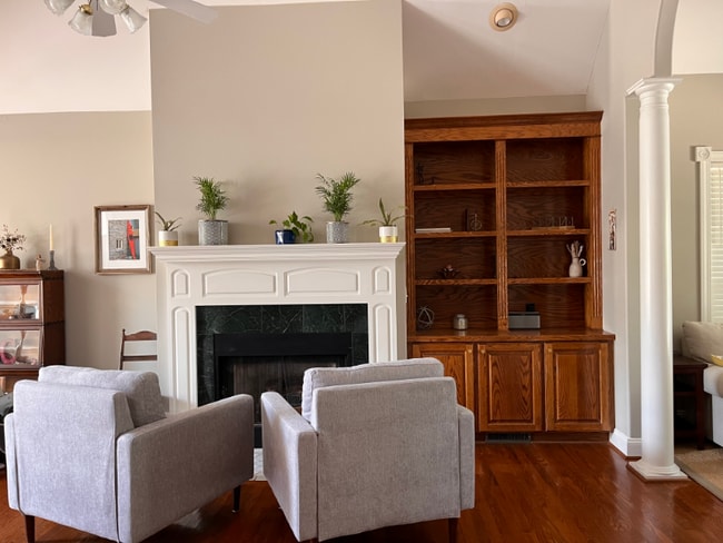 Photo - 1 Middlewick Ct